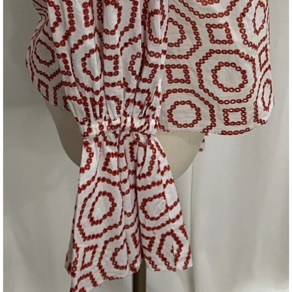 Alexis Micael Red White Eyelet Embroidered Off The Shoulder Bell Sleeve Top Med - Picture 9 of 16